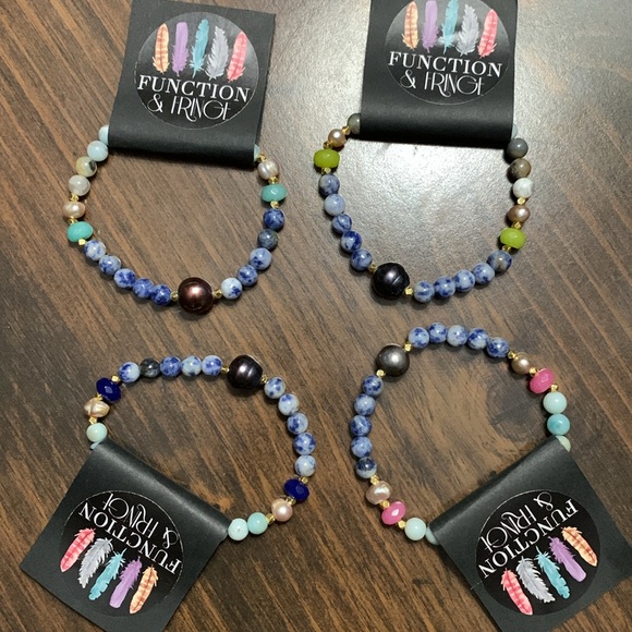 Natural Pearl & Semi-Precious Gemstone Beaded Bracelets - Picture 9 of 14